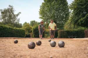 Journée pétanque au Vauvert camping résidentiel en Essonne